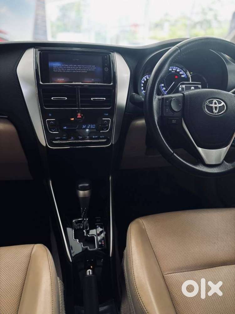 Toyota Yaris Vx Cvt, 2019, Petrol