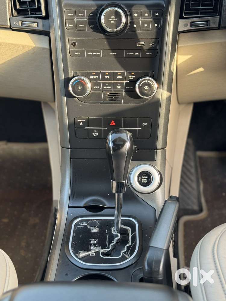 Mahindra Xuv500 W10 At, 2016, Diesel