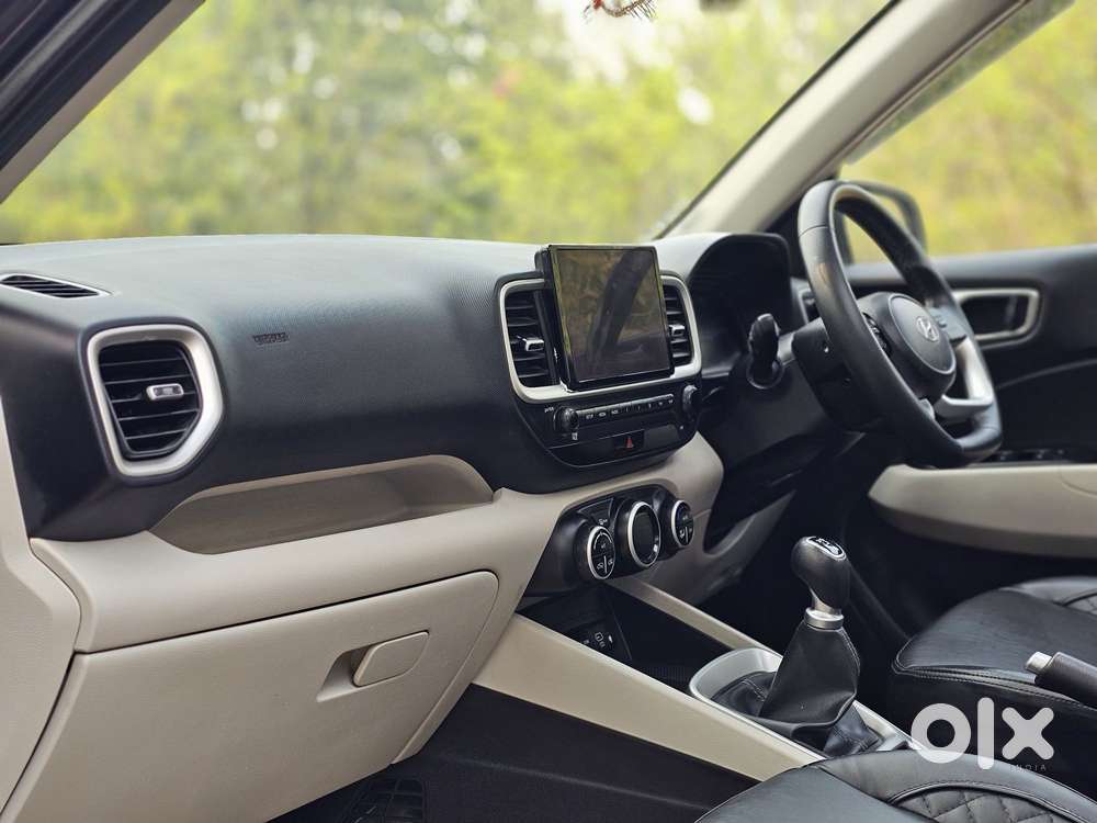 Hyundai Venue Sx, 2022, Petrol