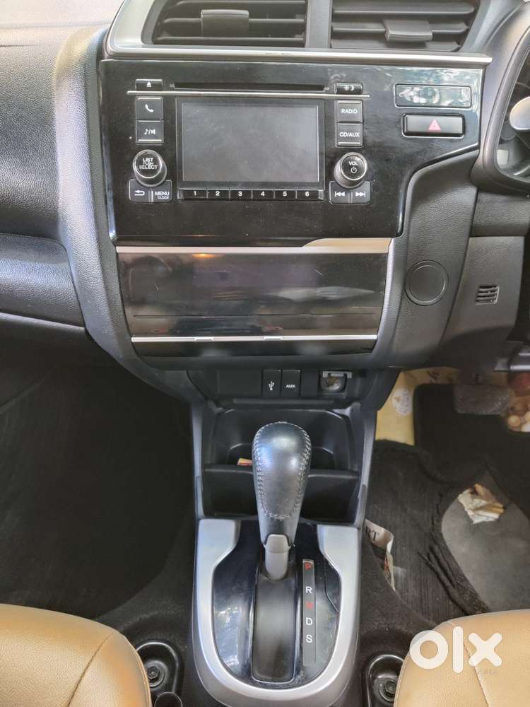 Honda Jazz V CVT, 2017, Petrol