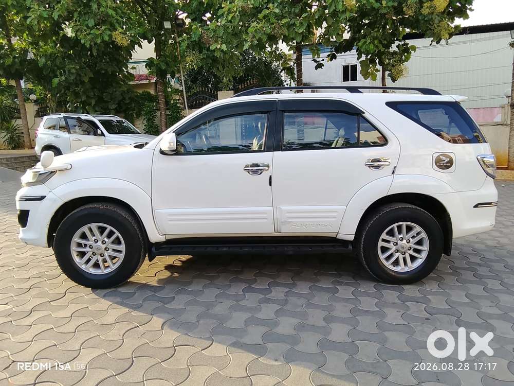 Toyota Fortuner 3.0 4x2 Mt, 2014, Diesel