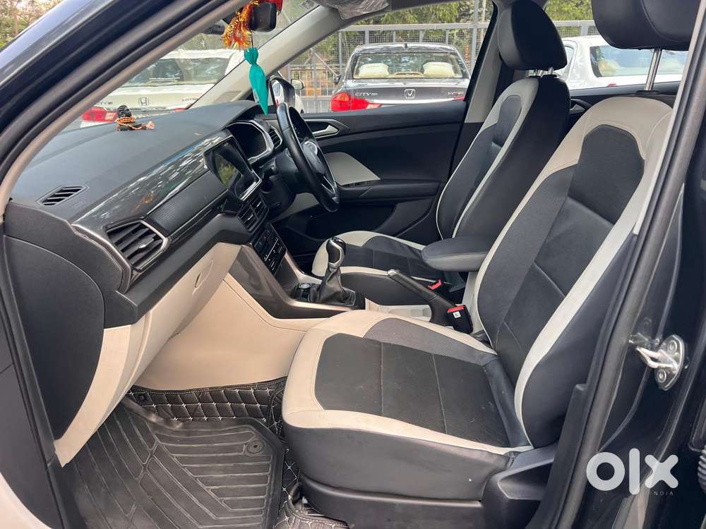 Volkswagen Taigun 1.0 Tsi Topline, 2022, Petrol
