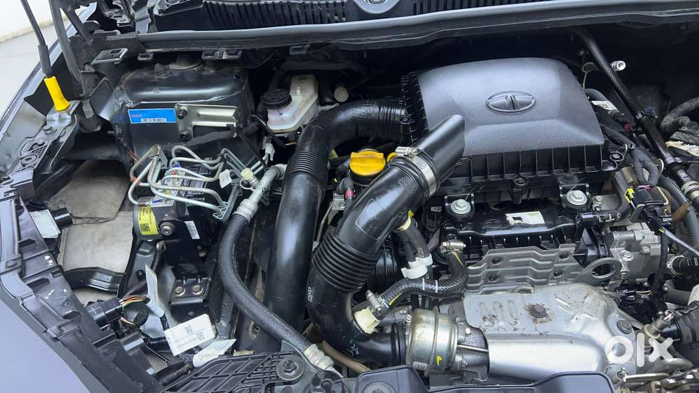Tata Nexon Creative Plus 1.2 Revotron Petrol 7dca Dt, 2023, Petrol