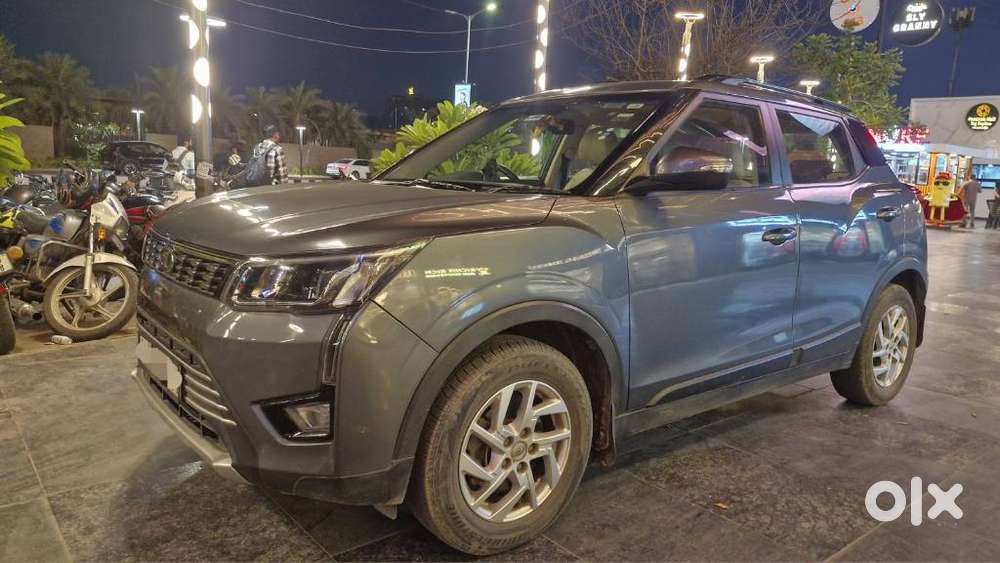 Mahindra Xuv300 W8, 2022, Petrol