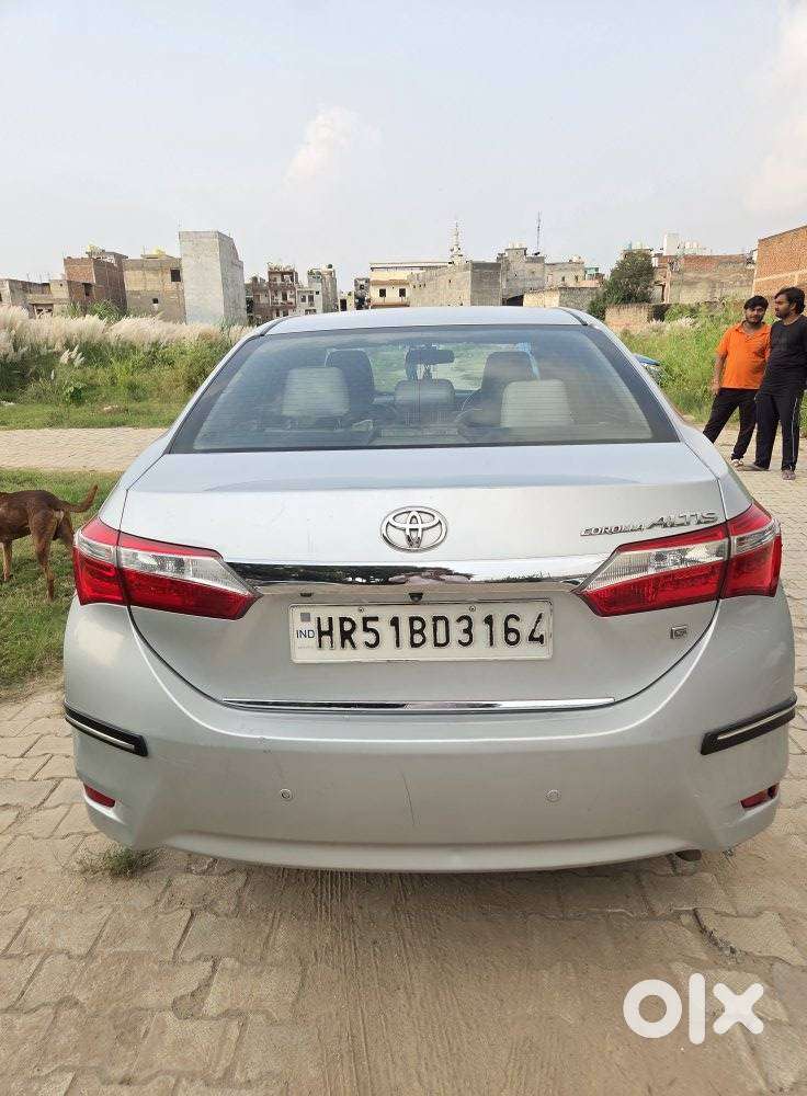 Toyota Corolla Altis 1.8 Gl, 2015, Petrol