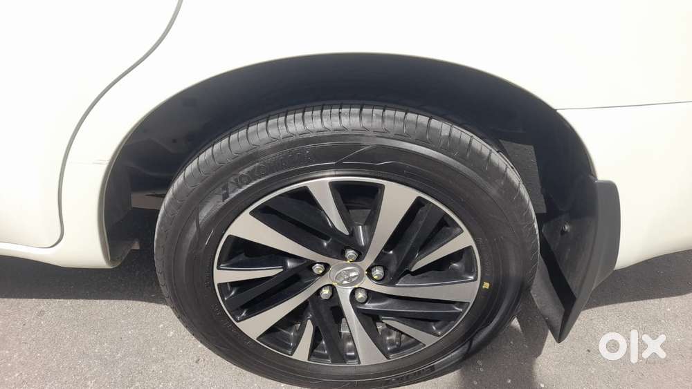 Toyota Innova Crysta 2.8 Zx At, 2022, Petrol