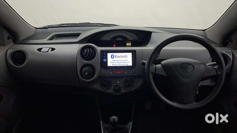 Toyota Etios 2010-2012 G, 2011, Petrol