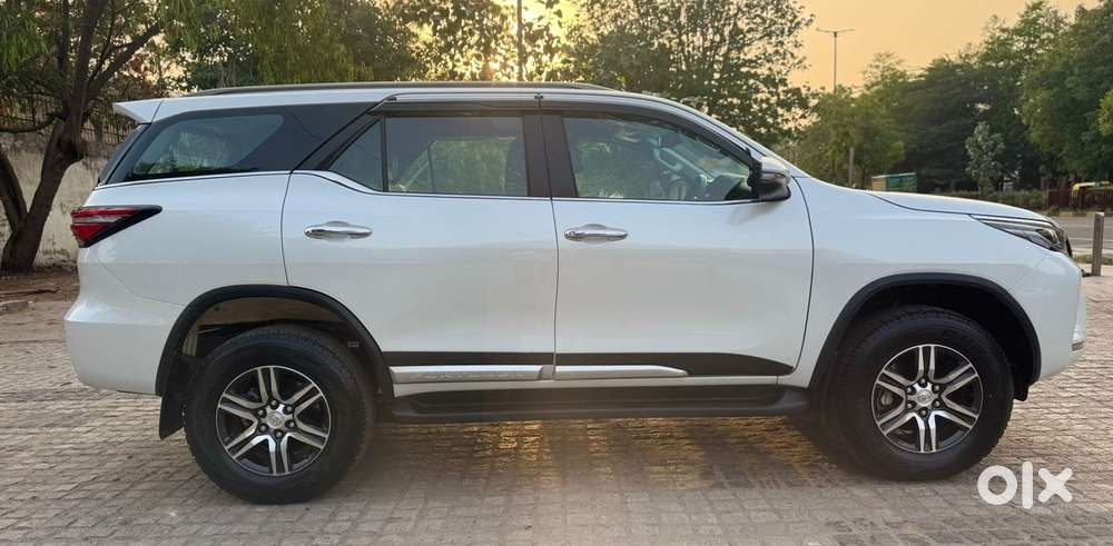 Toyota Fortuner 4x2 At 2.7 Petrol, 2026, Petrol