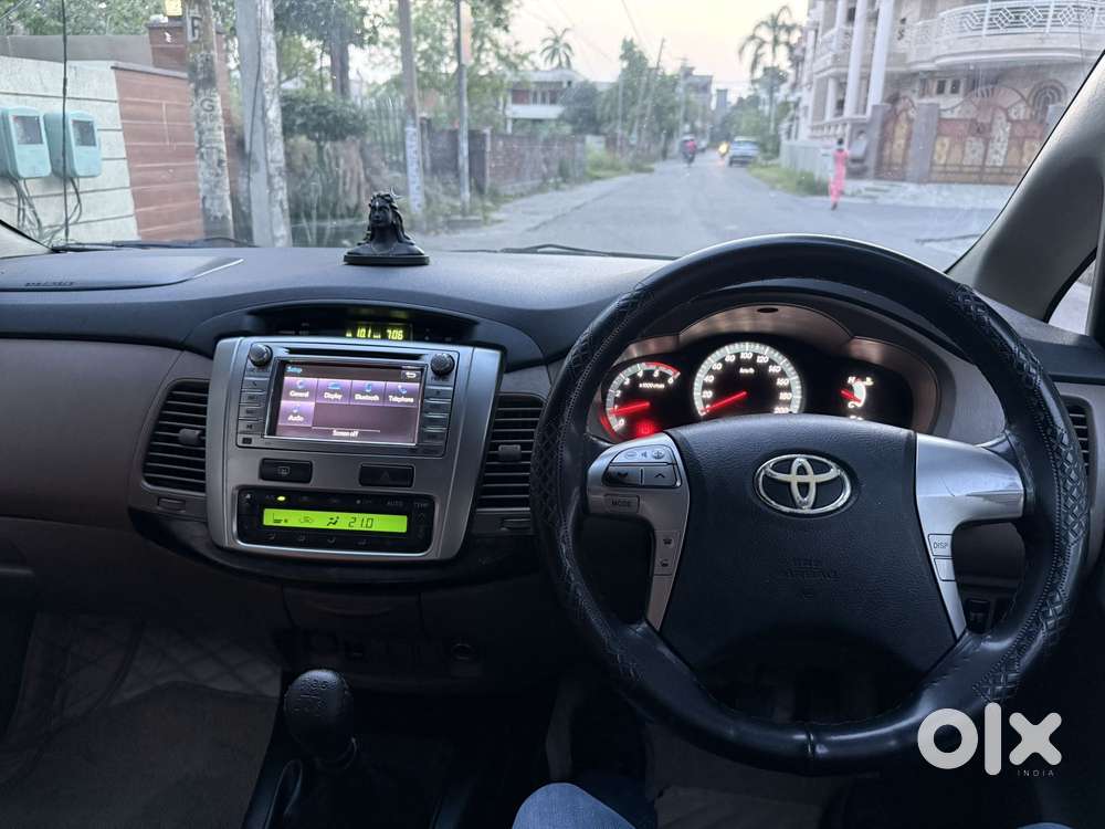 Toyota Innova 2.5 Vx 8 Str, 2015, Diesel