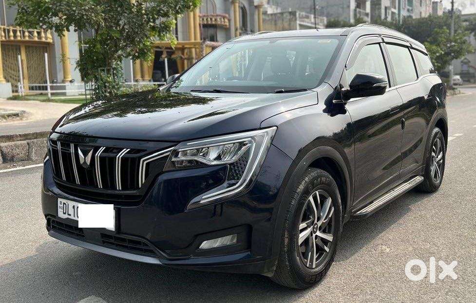 Mahindra Xuv700 2.2 Ax 5 Diesel At 7 Str, 2023, Diesel