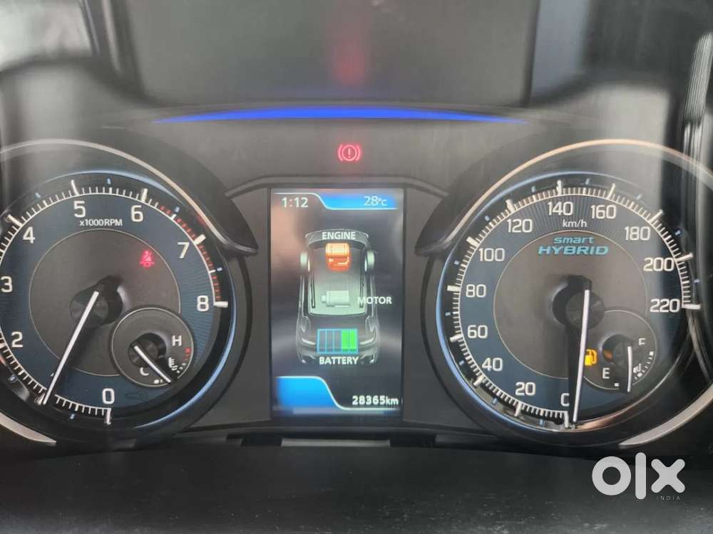 Maruti Suzuki Xl6 1.5 Zeta Mt, 2024, Petrol