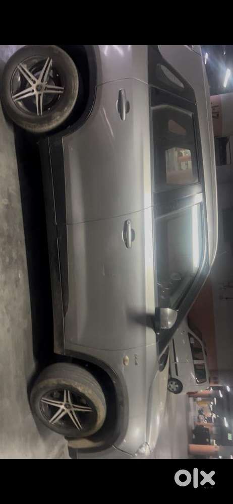 Maruti Suzuki Brezza 2016 Diesel Well Maintained