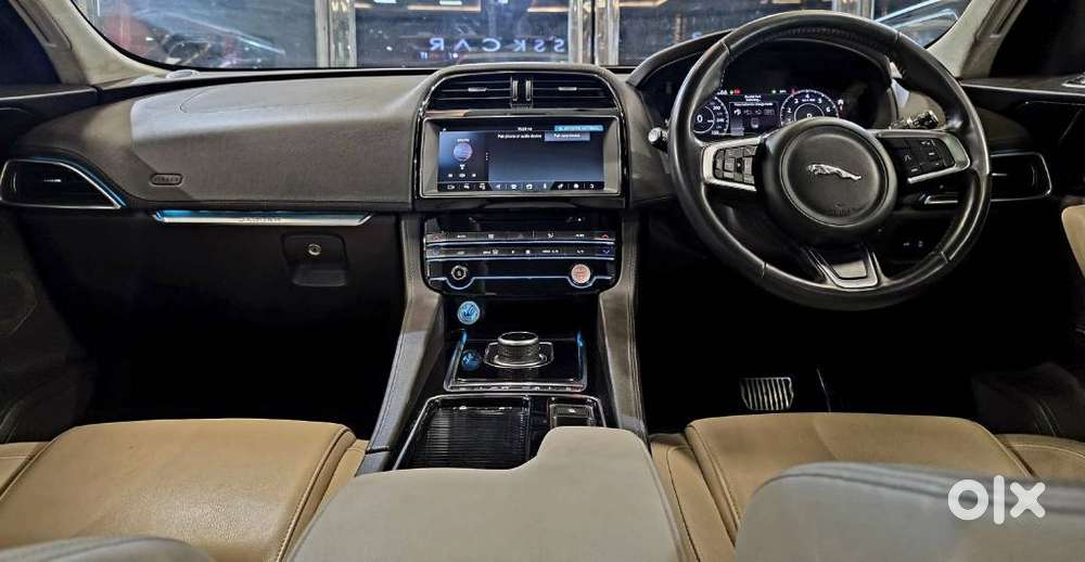 Jaguar F-pace Prestige 2.0 Awd, 2021, Petrol