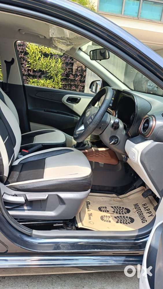 Hyundai Aura [2023-ongoing] 1.2 S Petrol Manual, 2025, Petrol