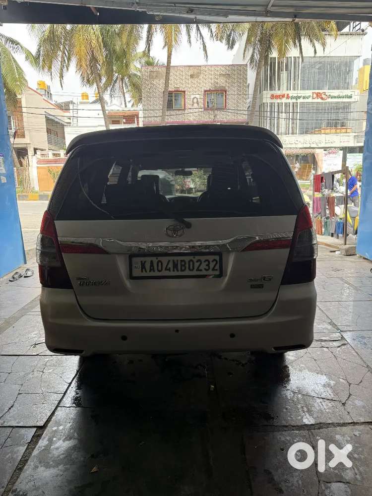 Toyota Innova 2013 Diesel Well Maintained