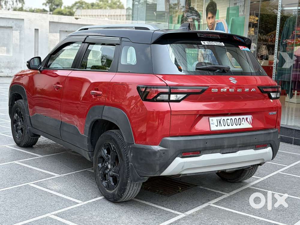 Maruti Suzuki Vitara Brezza Zxi + Mt Dual Tone, 2023, Petrol