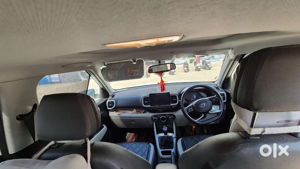 Hyundai Venue Sx 1.2 Petrol Mt White