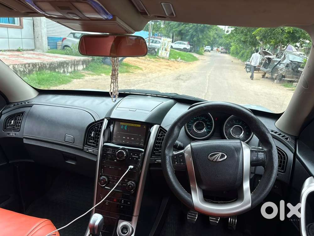 Mahindra Xuv500 2018 Diesel Well Maintained