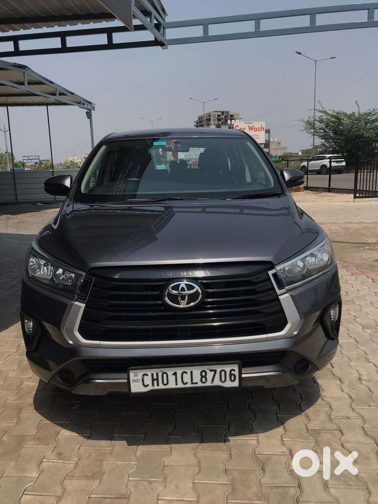 Toyota Innova Crysta Petrol 2022