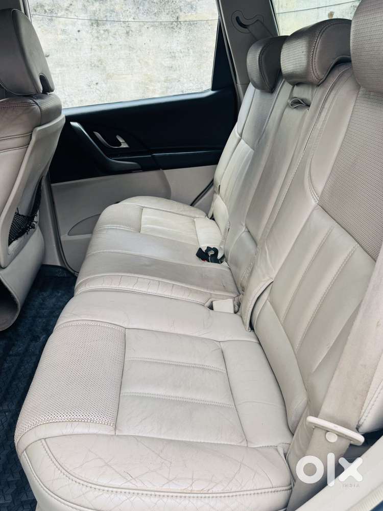 Mahindra Xuv500 2.2 W10, 2016, Diesel