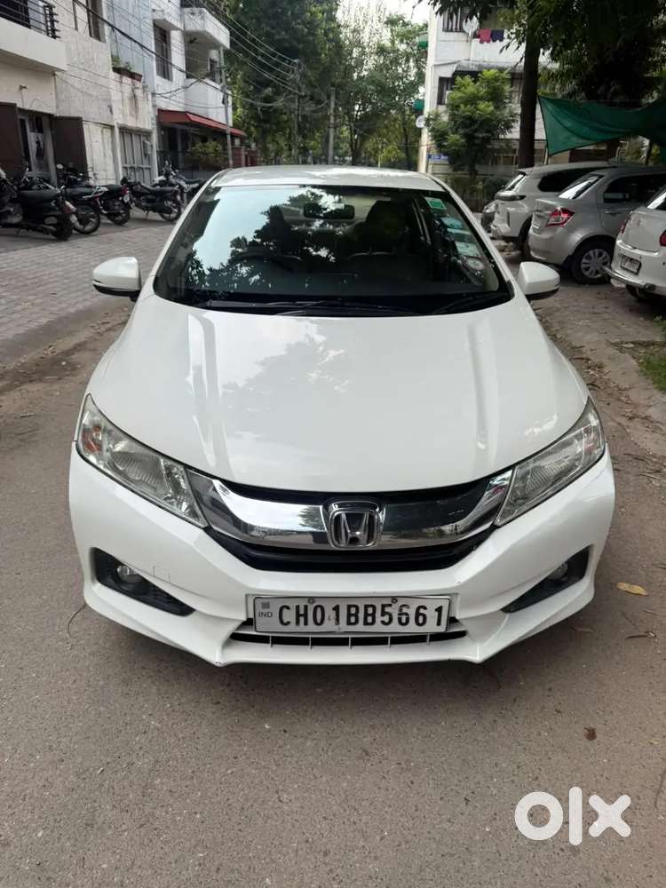 Honda City 1.5 V Petrol 2015