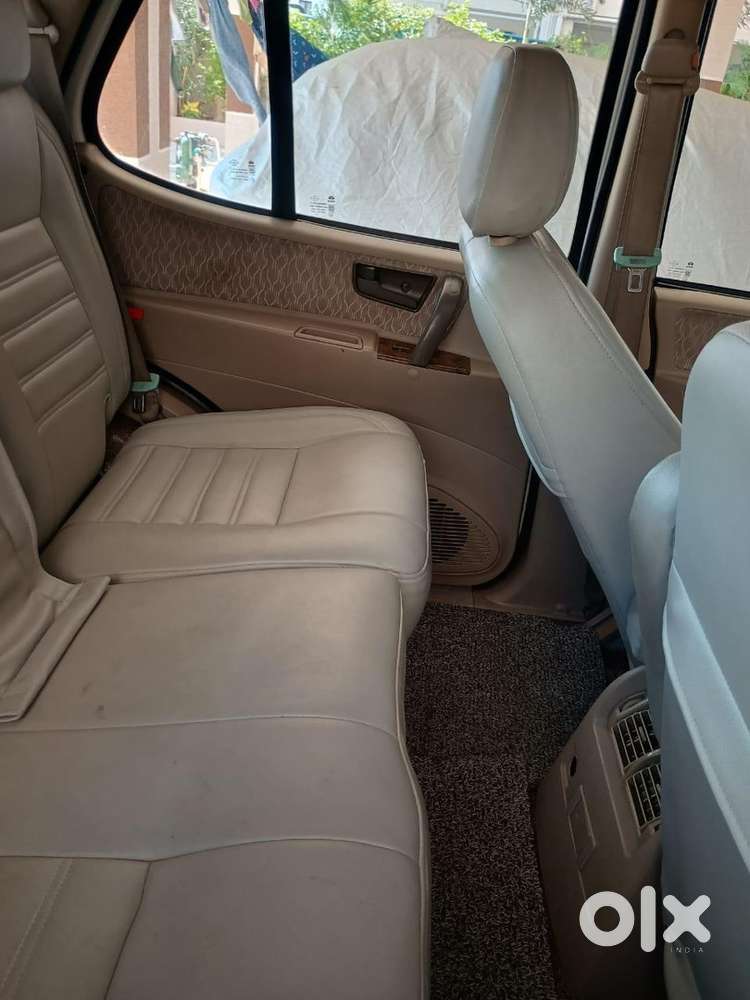 Tata Safari 4x4 Vx 2011 Diesel  2nd Owner  1.30l Km  Manual
