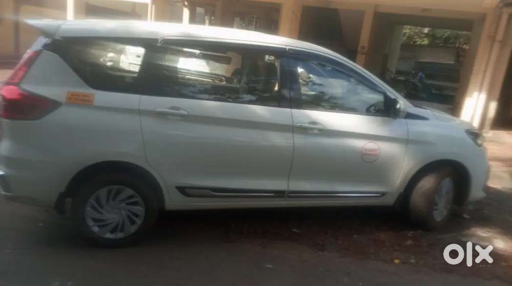 Maruti Ertiga Vxi 2024