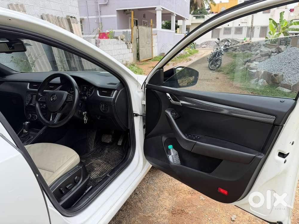 Skoda Octavia Petrol Automatic 2014