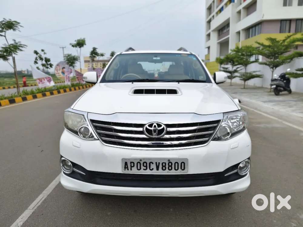 Toyota Fortuner, 2014, Diesel