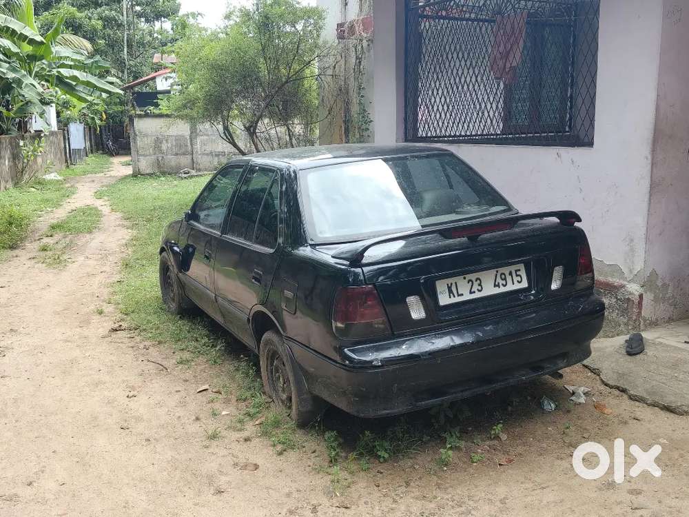 Maruti Suzuki Esteem Petrol 2006