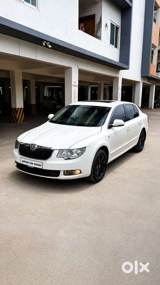 Skoda Superb Diesel & Automatic