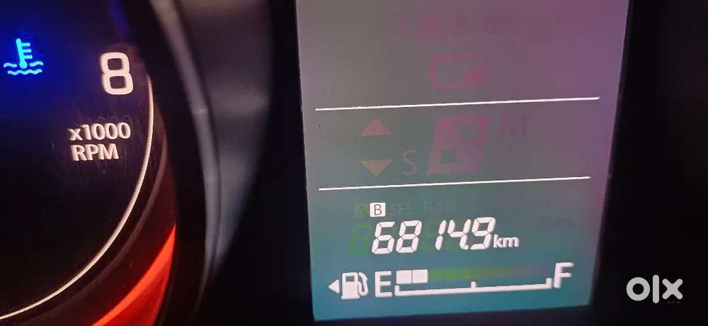 Maruti Suzuki Swift 2023 Petrol 7218 Km Driven