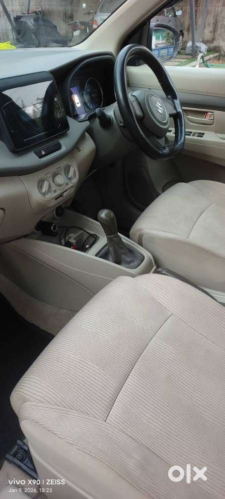 Maruti Suzuki Ertiga Lxi Shvs, 2020, Petrol