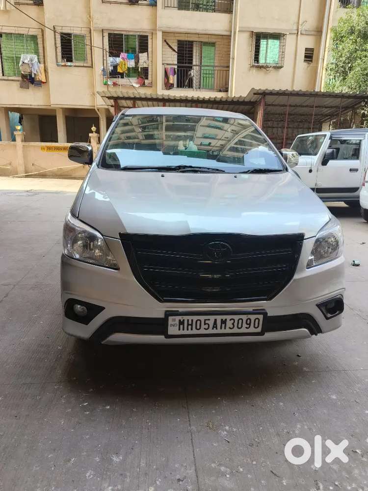 Toyota Innova 2010