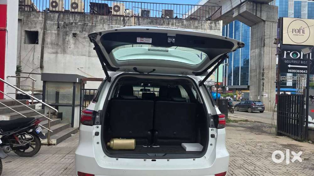 Latest Fortuner In Excellent Condition - Corporate Handled