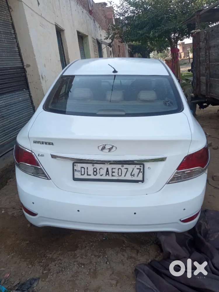 Hyundai Verna Sx O 2013