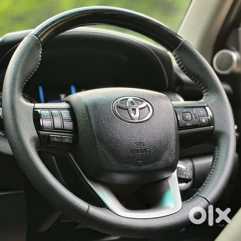 Toyota Fortuner 4x2 At 2.7 Petrol, 2024, Petrol