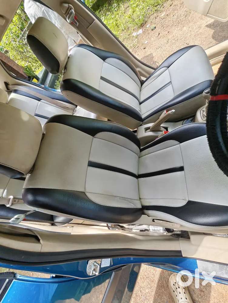 Maruti Suzuki Swift Dzire 2013