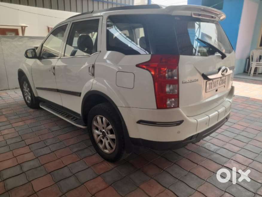 Mahindra Xuv500 W10 At, 2016, Petrol