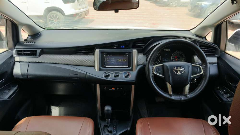 Toyota Innova Crysta 2.8 Gx At 8s, 2018, Diesel