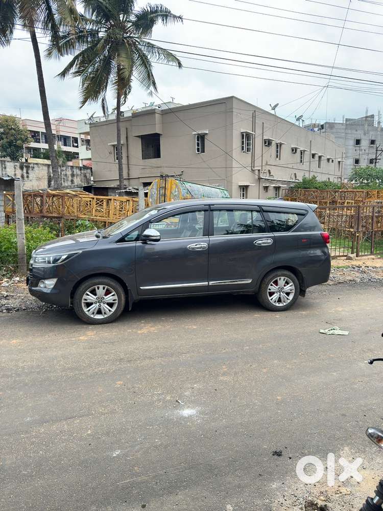 Toyota Innova Crysta 2017 Diesel Manual Showroom Condition