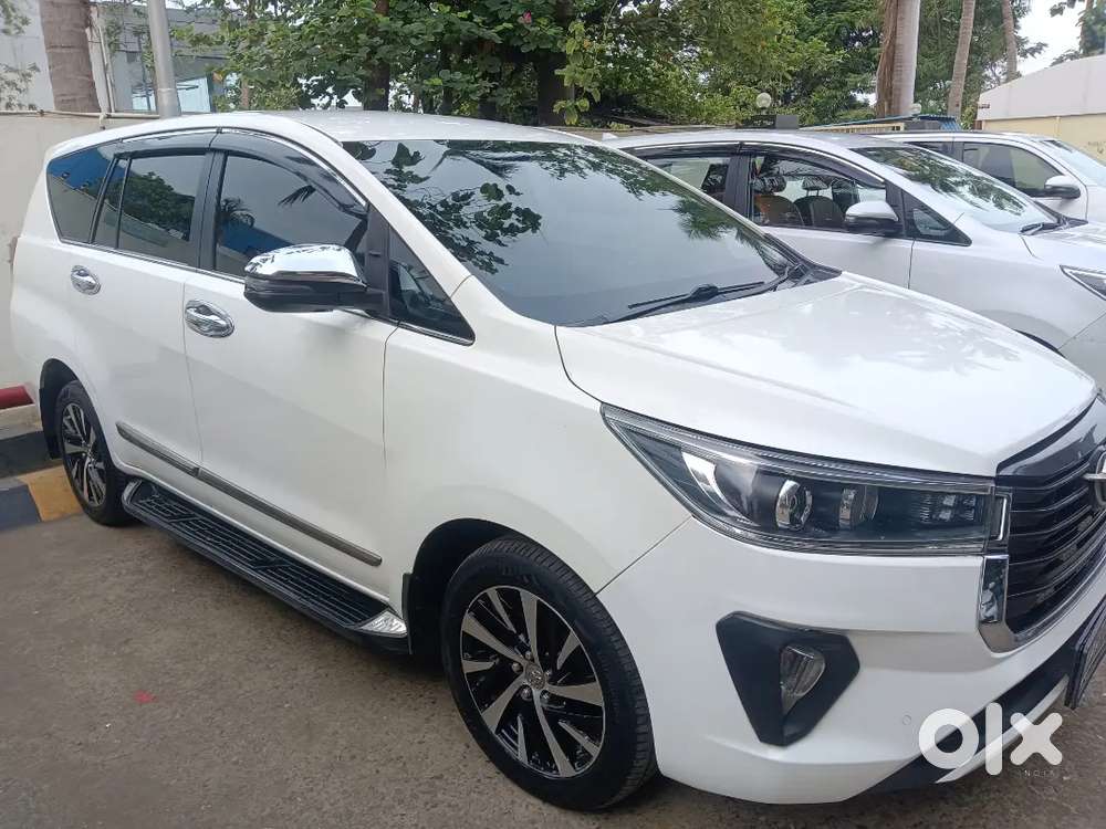 Toyota Innova Crysta 2022