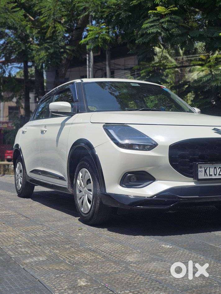 Maruti Suzuki Swift Vxi Ags, 2024, Petrol
