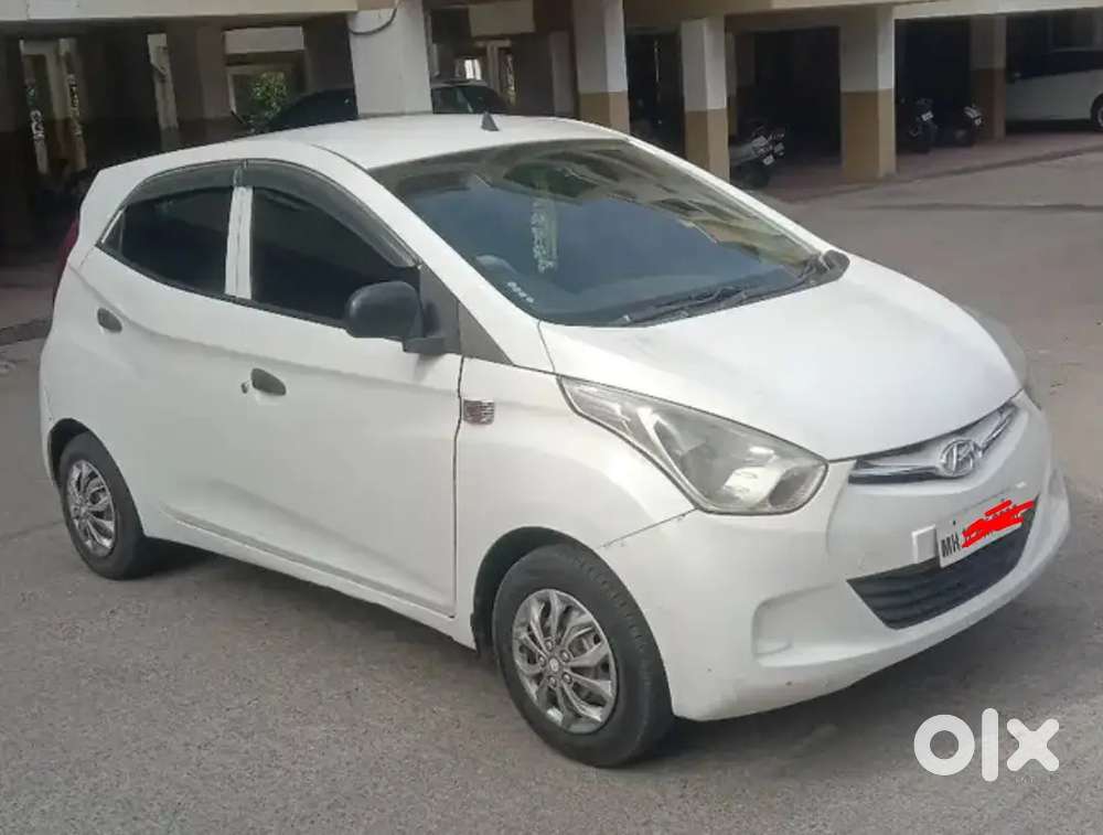 Hyundai Eon 2018 Single Hand Use