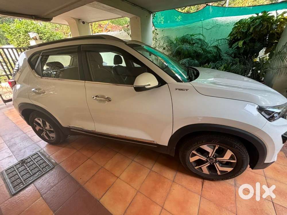 Kia Sonet Automatic Showroom Condition