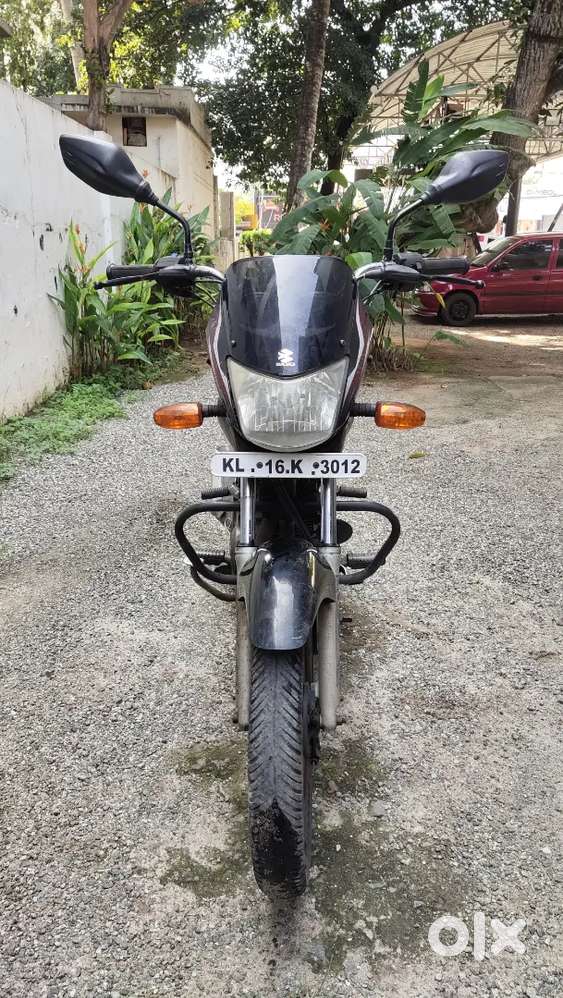 bajaj platina 2013
