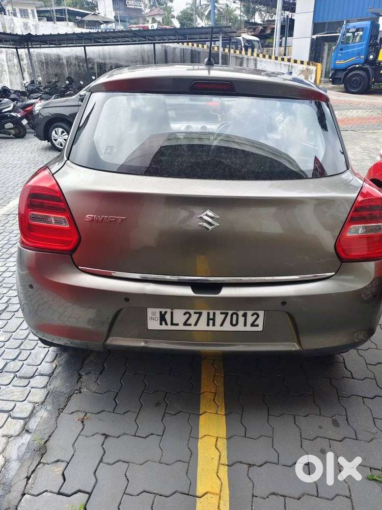 Maruti Suzuki Swift Lxi Optional-o, 2018, Petrol