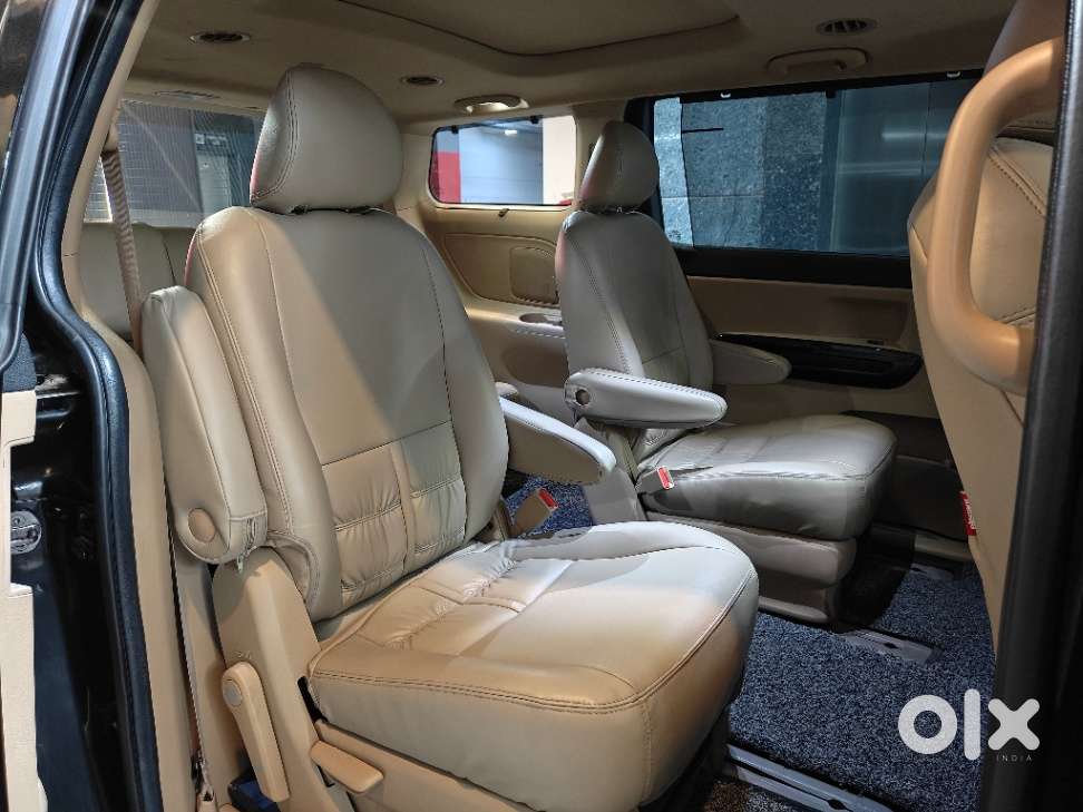 Kia Carnival Prestige, 2021, Diesel