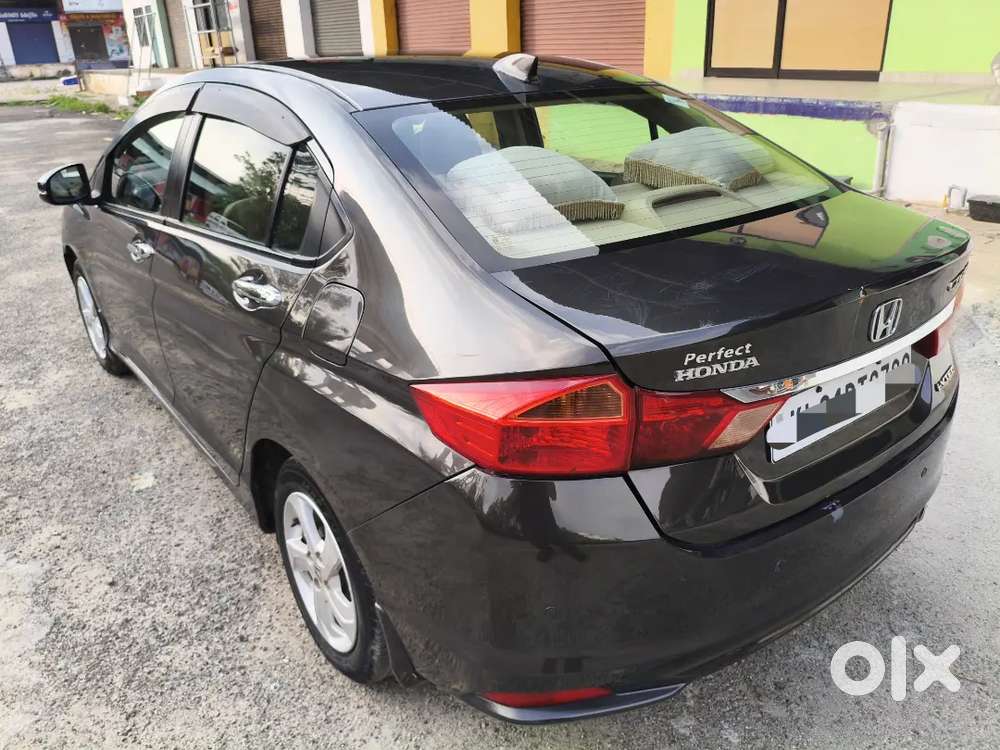 2015 Honda City Vx I-vtec  Top Model Automatic  48k Km  Petrol/cng
