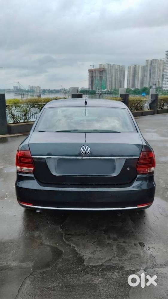Volkswagen Vento 1.5 Highline Connect Edition, 2017, Petrol
